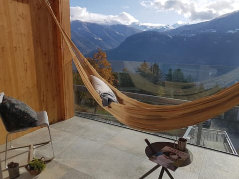 Day, Balcony/Terrace, Balcony/Terrace, Mountain view