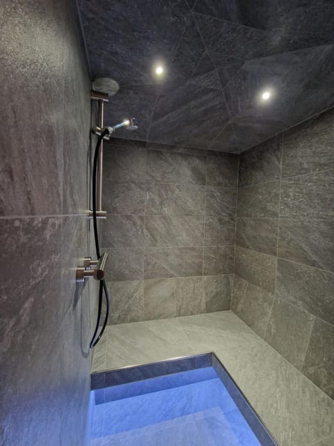 Steam room, Spa and wellness centre/facilities