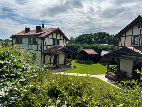 Zaciszna Przystań Dębina House in Pomeranian Voivodeship