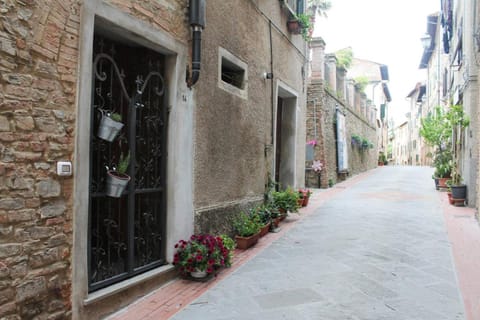 La Casina di Via Cresci, 14 Wohnung in Montaione