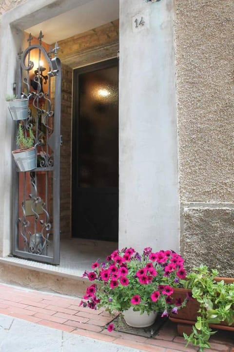 La Casina di Via Cresci, 14 Apartment in Montaione
