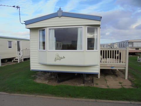 8 Berth on Coastfields (Everglade) Terrain de camping /
station de camping-car in Ingoldmells