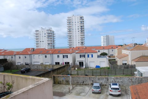 Inner courtyard view