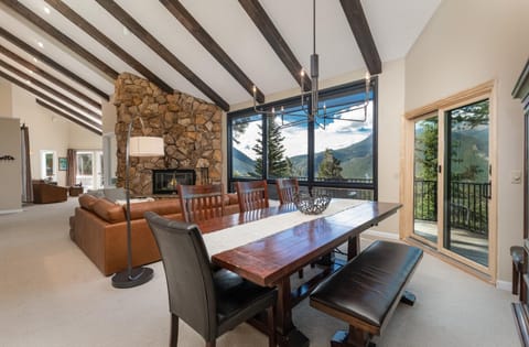 The Cedars Luxury Home At Windcliff Home House in Estes Park