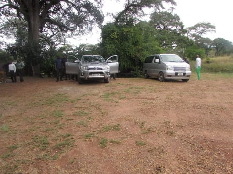 Naumba Camp and Campsite Terrain de camping /
station de camping-car in Zimbabwe