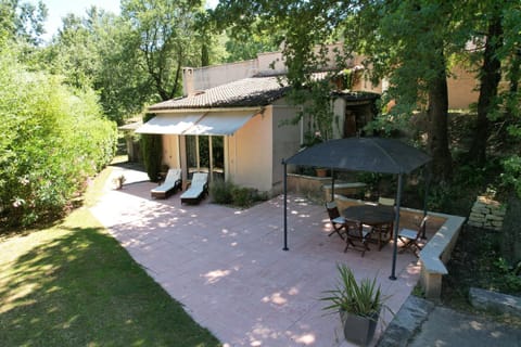 Domaine en Provence Gîte la Ferrandiere House in Carpentras