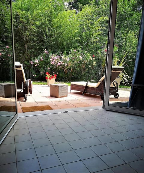 Patio, Garden view