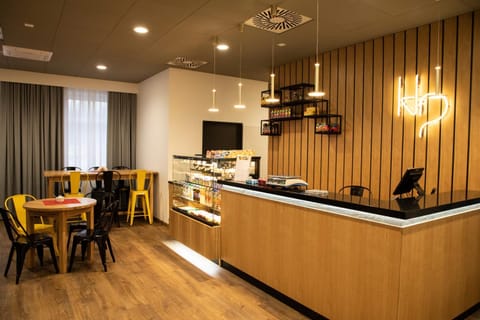 Lobby or reception, Lounge or bar, Food and drinks, minibar