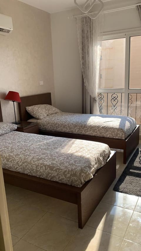 Hayat Al-Rehab Apartment Condominio in New Cairo City