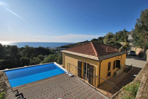 Villa Del Mare Ligure Elvezia Apartment in Liguria