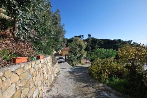 Villa Del Mare Ligure Elvezia Apartment in Liguria