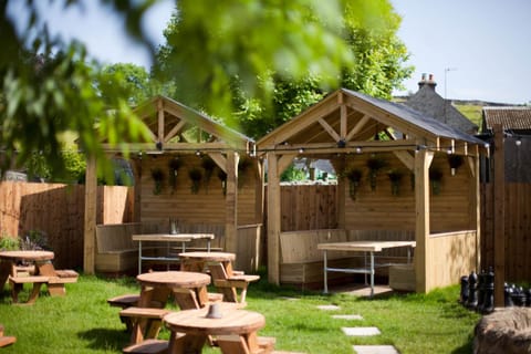 Devonshire Arms Gasthof in Staffordshire Moorlands District