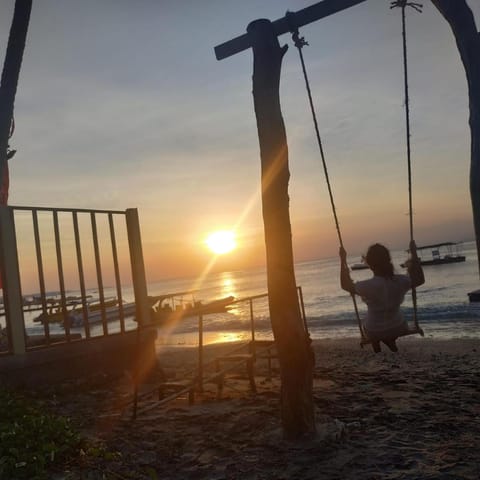 Pi Karya Beach Hotel in Nusapenida