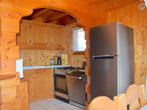 Chalet 16 pers, 4km des pistes, Wifi, Parking - FR-1-498-39 Chalet in Haute-Savoie