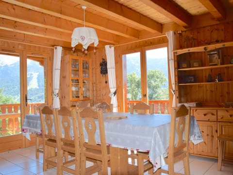 Chalet 16 pers, 4km des pistes, Wifi, Parking - FR-1-498-39 Chalet in Haute-Savoie