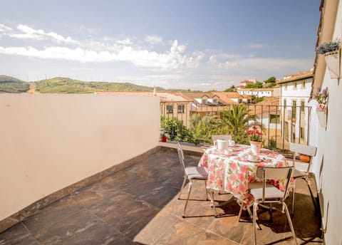 Balcony/Terrace, Mountain view