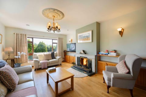 Living room, Seating area, Garden view