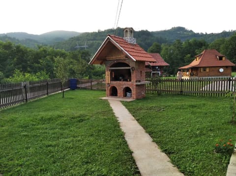 BBQ facilities, Garden