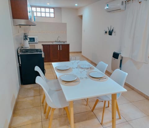 Kitchen or kitchenette, Dining area, Communal kitchen