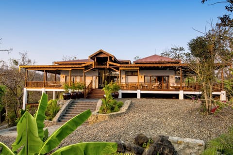 Lakeview Lodge Ngapali Bed and Breakfast in India