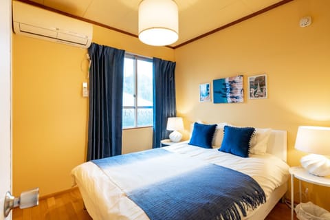 Deluxe Room 130平米 URUMAHOTEL Casa in Okinawa Prefecture