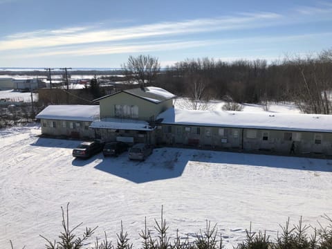 Property building, Day, Natural landscape, Winter