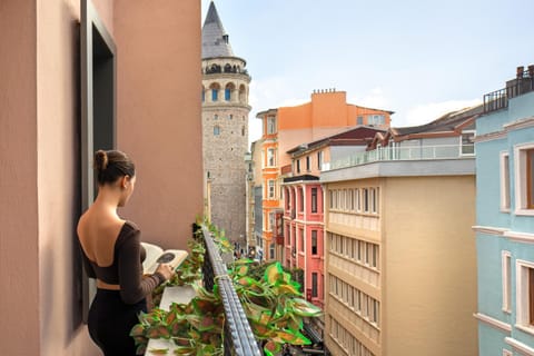 Day, People, View (from property/room), Balcony/Terrace, City view