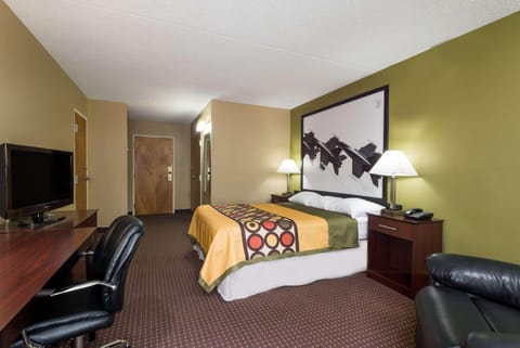 Super 8 by Wyndham Miamisburg Dayton S Area OH Hotel in Miamisburg