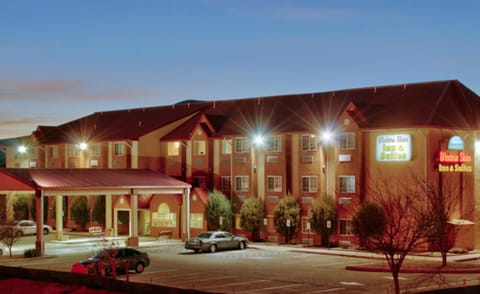Western Skies Inn & Suites Hotel in New Mexico