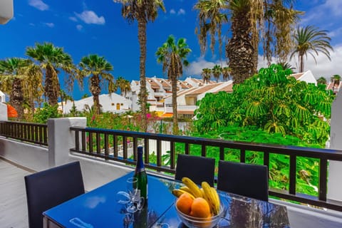 Patio, View (from property/room), Balcony/Terrace, Garden view