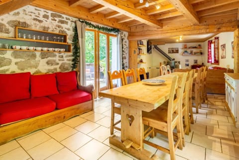 Ecrins Lodge Chalet in Les Deux Alpes