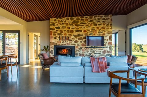 Hutton Vale Farm JHA Stone Cellar Chambre d’hôte in Angaston