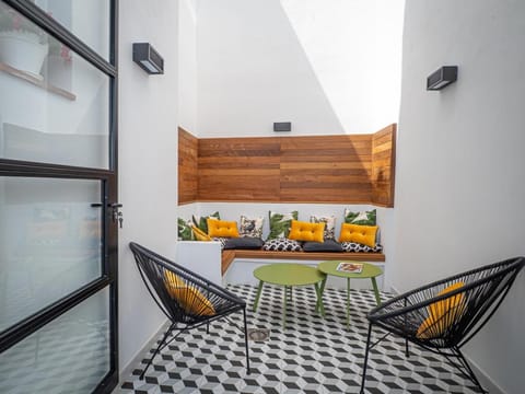 Patio, Seating area, Inner courtyard view