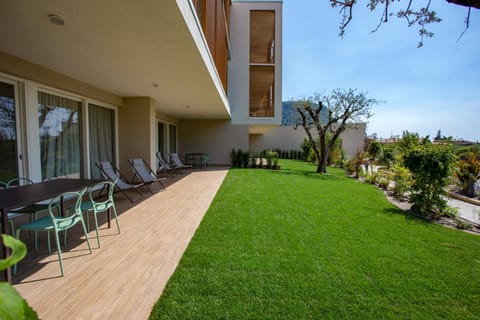 Patio, Garden, Balcony/Terrace