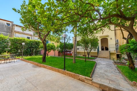 Property building, Garden, Garden view