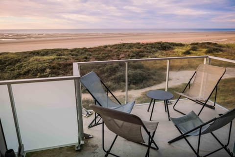 Amour Baie Condo in Berck