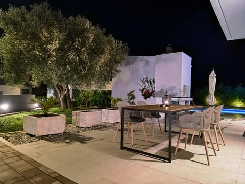 Patio, Balcony/Terrace, Seating area, Garden view