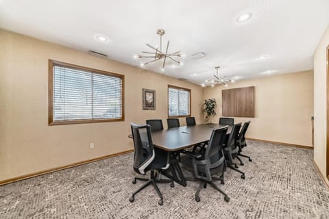 Meeting/conference room