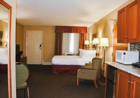 Stony Plain Inn & Suites Hotel in Alberta