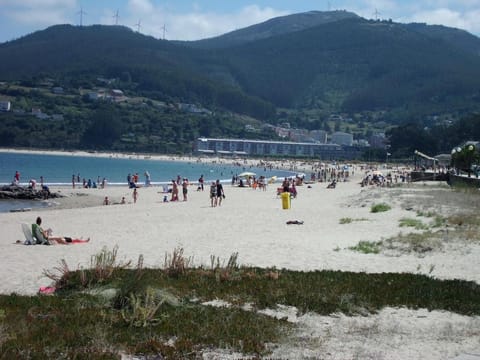 Apartamento en 1ª línea de la Playa de Covas - Viveiro (Lugo) Apartment in A Mariña Occidental