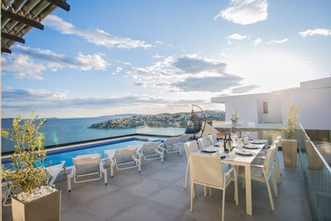 Patio, Day, View (from property/room), Balcony/Terrace, Pool view, Sea view, Swimming pool, Sunset, sunbed