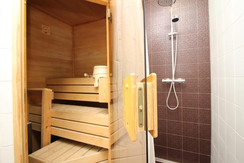 Tallinn City Apartments 4 bedroom with sauna and 2 bathroom Eigentumswohnung in Tallinn