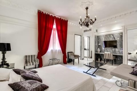 Avenue des Champs Elysées - Studio KS Apartment in Paris