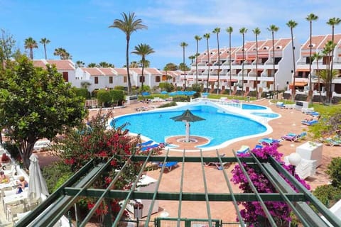 Parque Santiago II 379 Tenerife Rental & Sales Apartment in Playa de las Americas