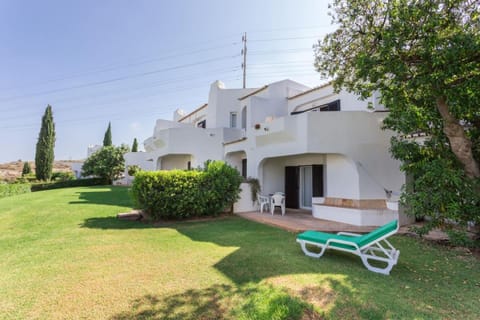 Albufeira Sunny Home for Families Copropriété in Guia
