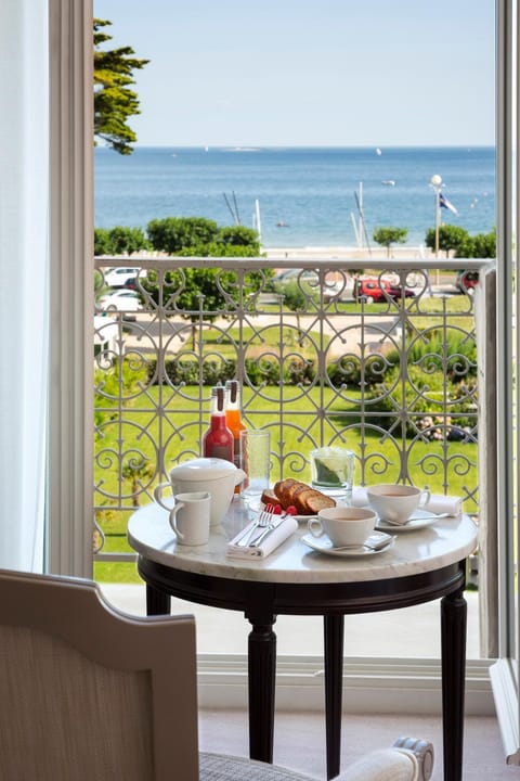 Hôtel Barrière Le Royal La Baule Hotel in La Baule-Escoublac