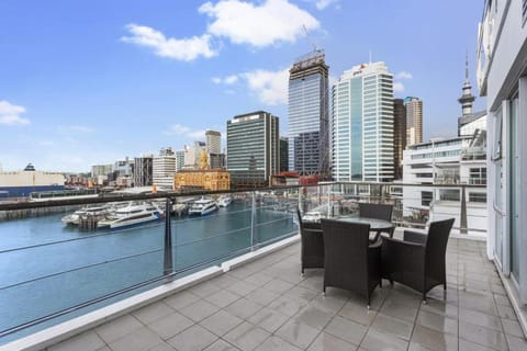 Princes Wharf Waterfront 2 Bed Rooms Apartment Viaduct CBD | Auckland ...