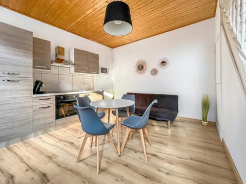 L'Eden Carolo - Netflix, Wi-Fi, 10min Aéroport, Parking gratuit Apartment in Charleroi