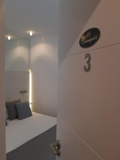 Room Boutique 32 Bed and Breakfast in Dénia