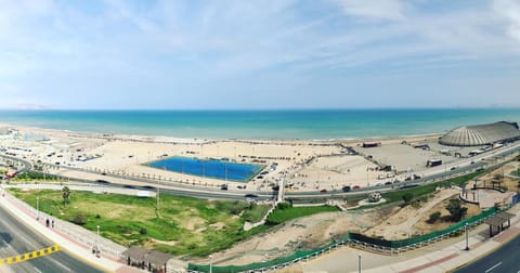 Nearby landmark, Day, Neighbourhood, Natural landscape, Bird's eye view, Sea view